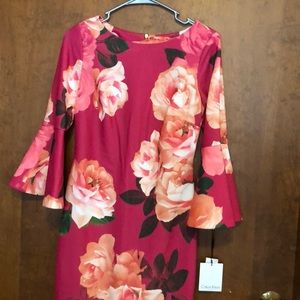 Women Calvin Klein Printed Bell-Sleeve Dress